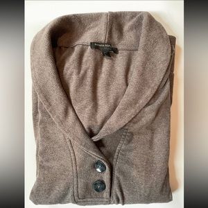 Medium Banana Republic collared sweater - light grey/sand color
